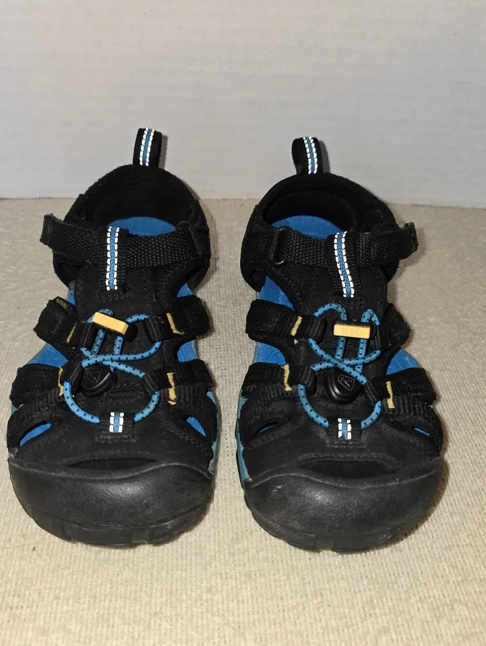 Keen Kids Seacamp II CNX Black and Blue Outdoor Sandals size 13